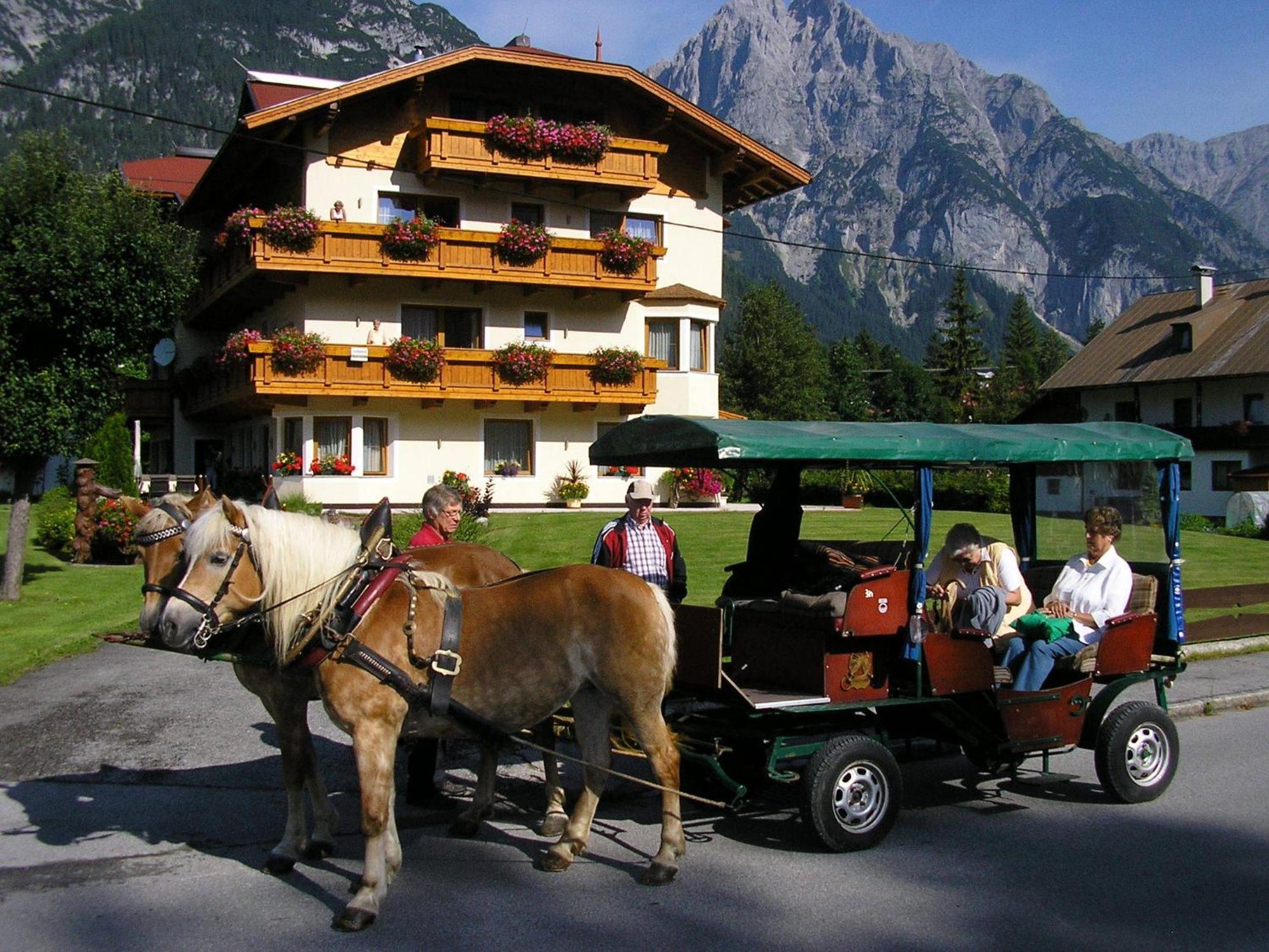 Hotel-Garni Weidacherhof Leutasch Εξωτερικό φωτογραφία
